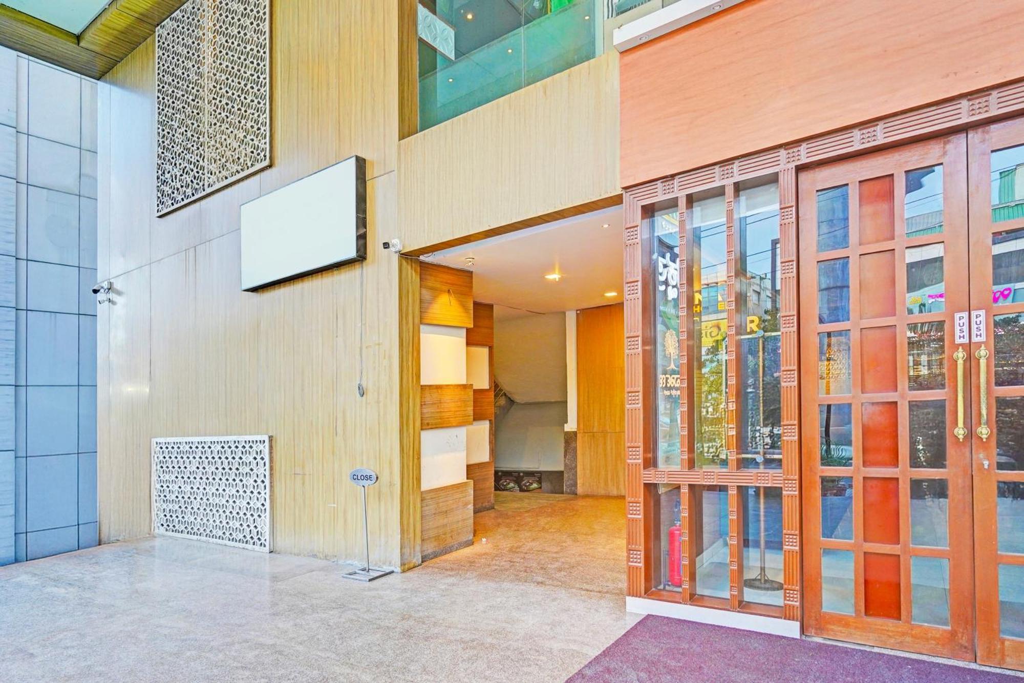 Super Collection O Marathahalli Formerly Krishna Boutique Bangalore Exterior photo